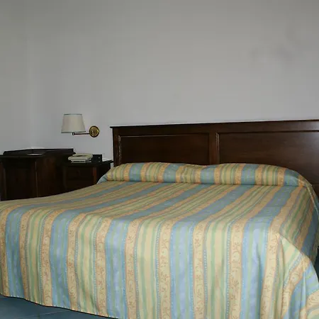Ciccio Hotel 3*